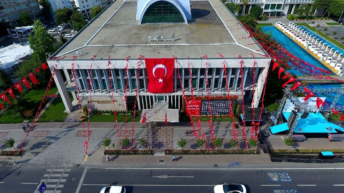 15 Temmuz\'un Yıldönümünde Saraçhane\'deki Hazırlıklar Havadan Görüntülendi
