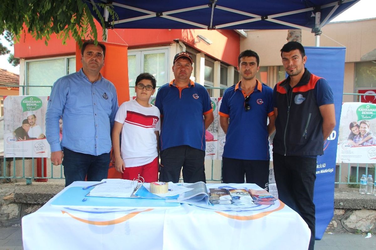 Afad Bilecik İl Müdürlüğü "O Kahraman Benim" Projesi Kapsamında Stant Kurdu