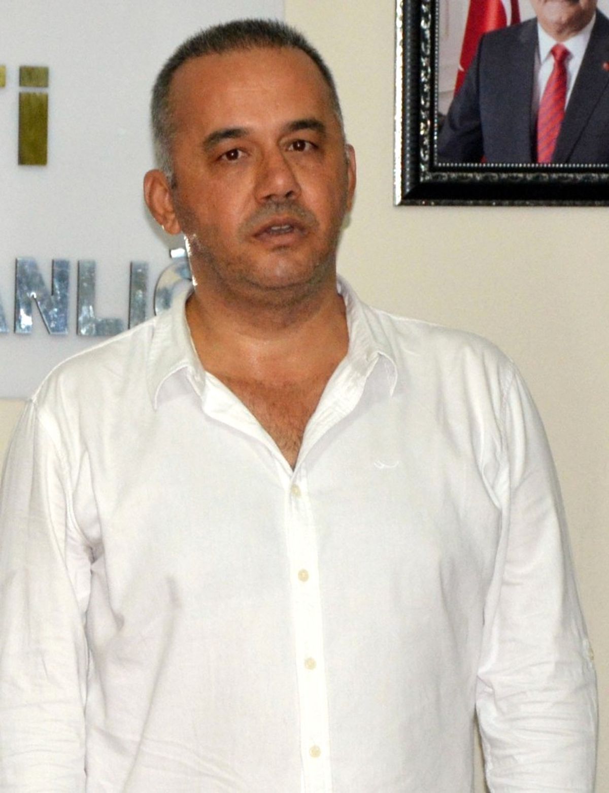 AK Parti Ortaca İlçe Başkanı Kırmızı; "Vatanımıza, Demokrasimize Her Şart Altında Sahip Çıkacağız"