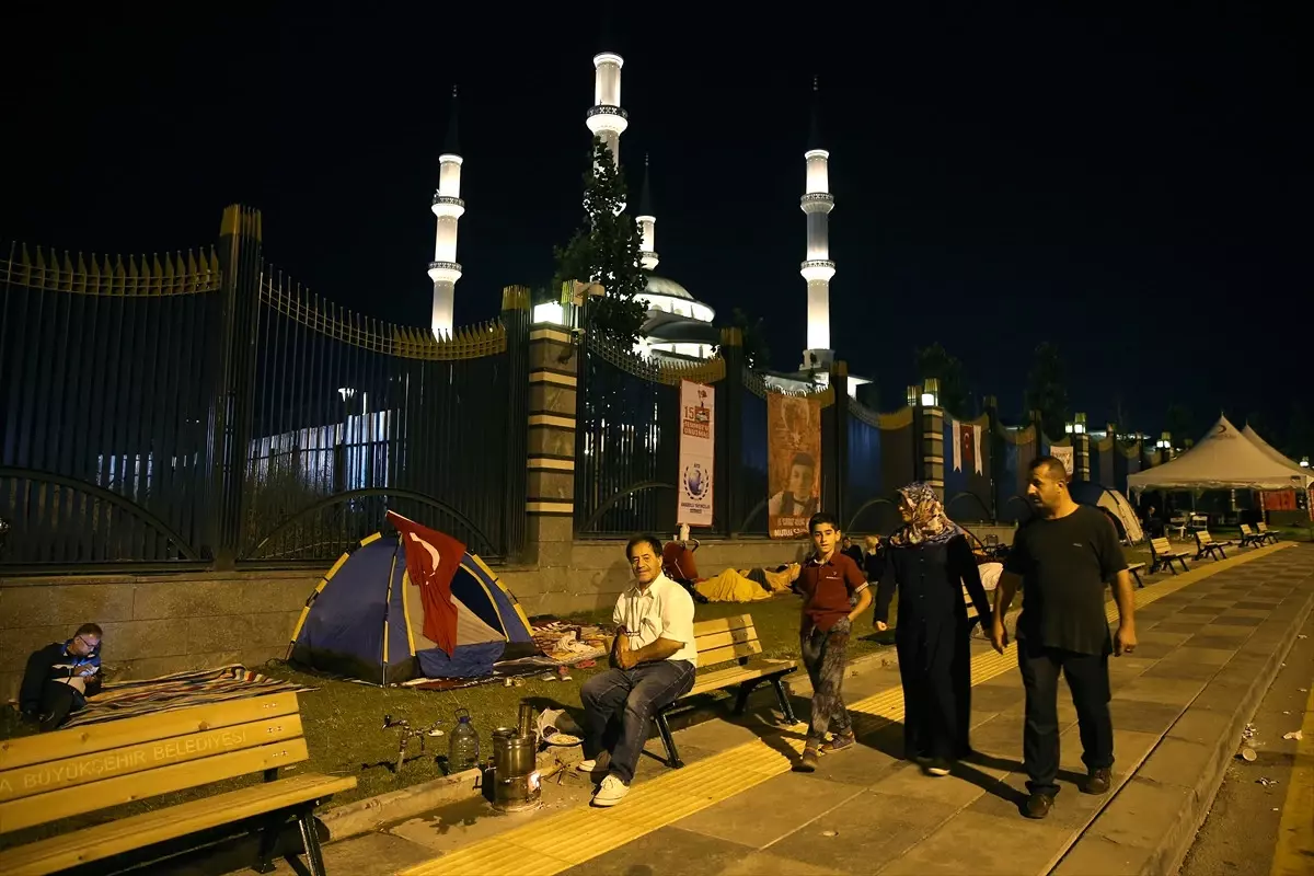 Başkentte "Demokrasi Nöbeti" Hazırlıklarında Sona Gelindi