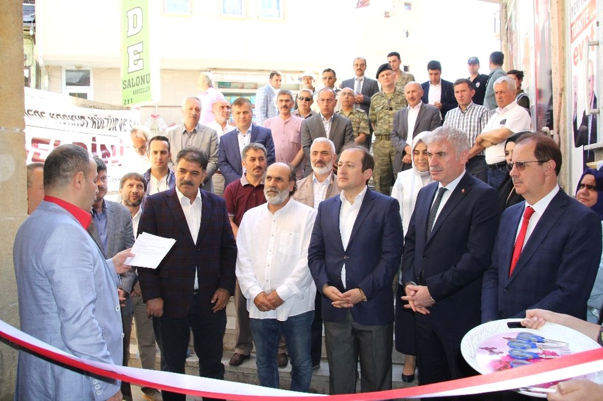 Bayburt\'ta 15 Temmuz Şehitler Sergisi Açıldı