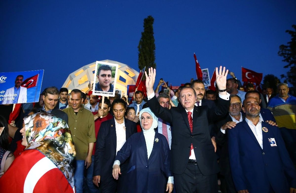 Cumhurbaşkanı Erdoğan, Şehitler Anıtı\'nın Açılışını Yaptı