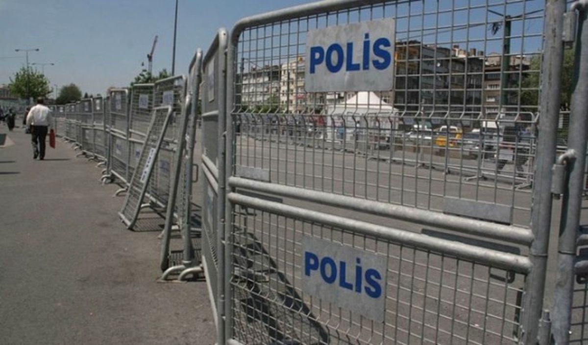 İstanbul\'da 25 Bin Polis Görev Yapacak