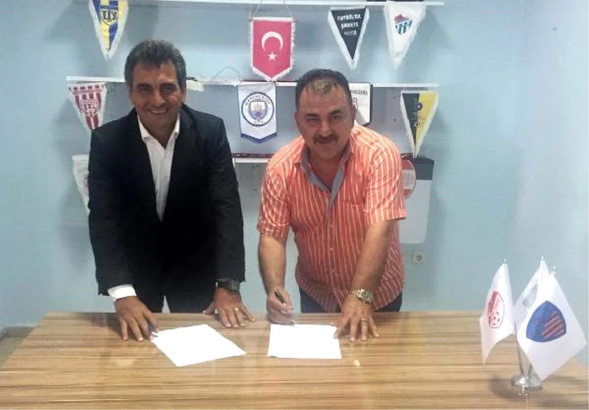 Karacabey Birlikspor Namık Altunsoy\'a Emanet