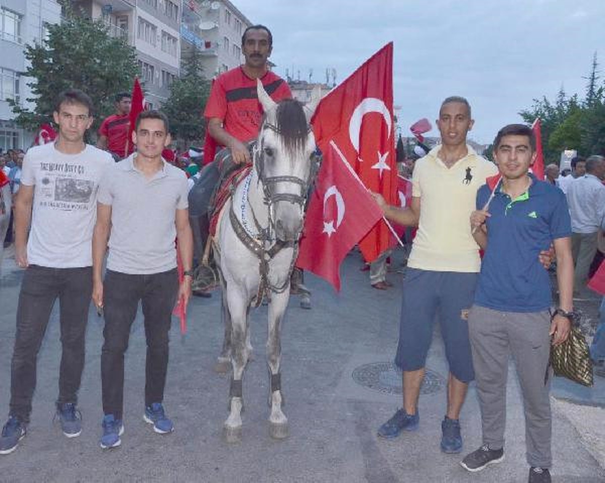 Kırşehir\'de 15 Temmuz Demokrasi ve Milli Birlik Yürüyüşü