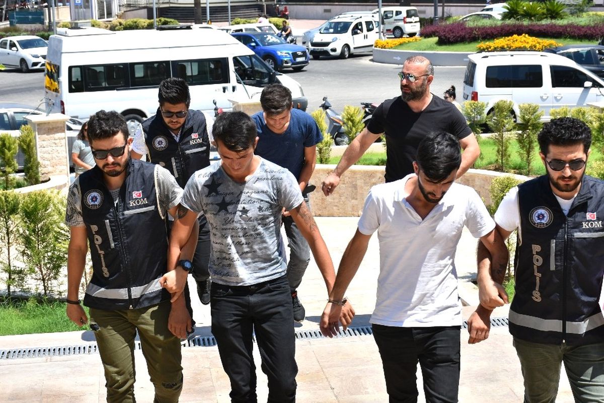 Marmaris\'te Sahte Para Operasyonu