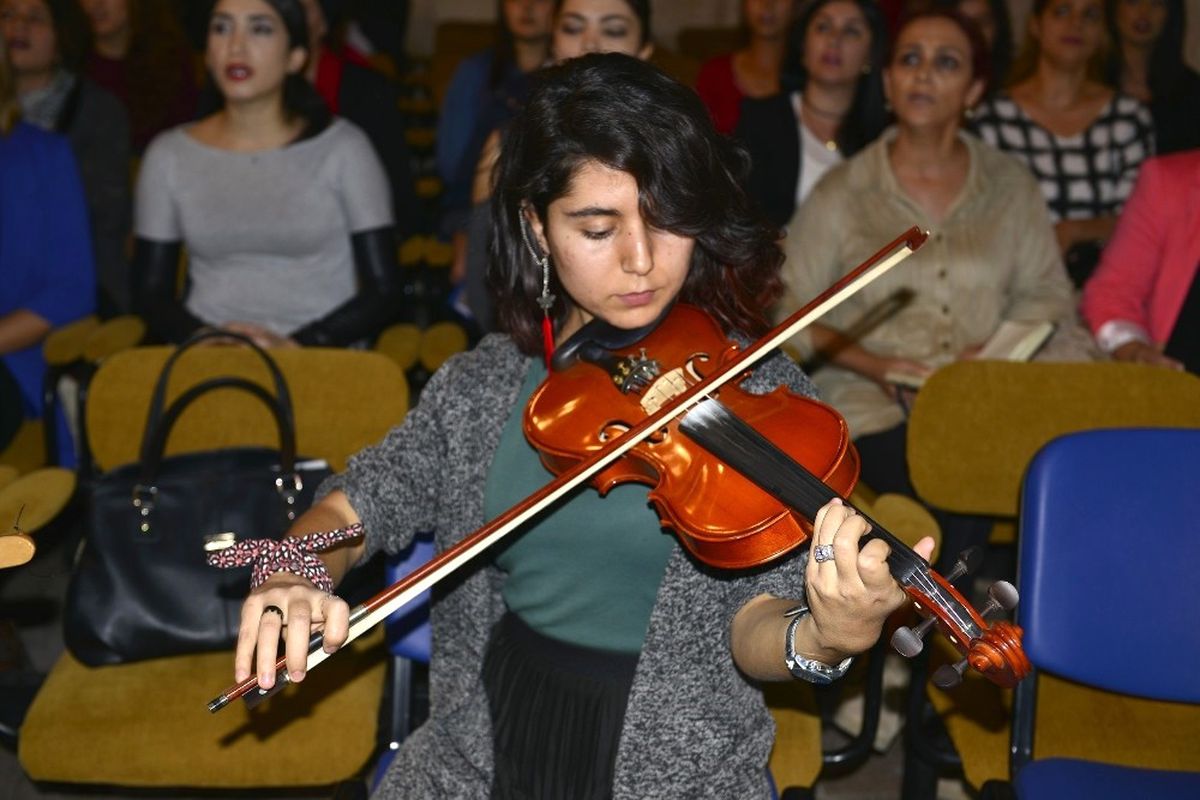 Mersin\'de Ücretsiz Enstrüman Kursları Açılacak