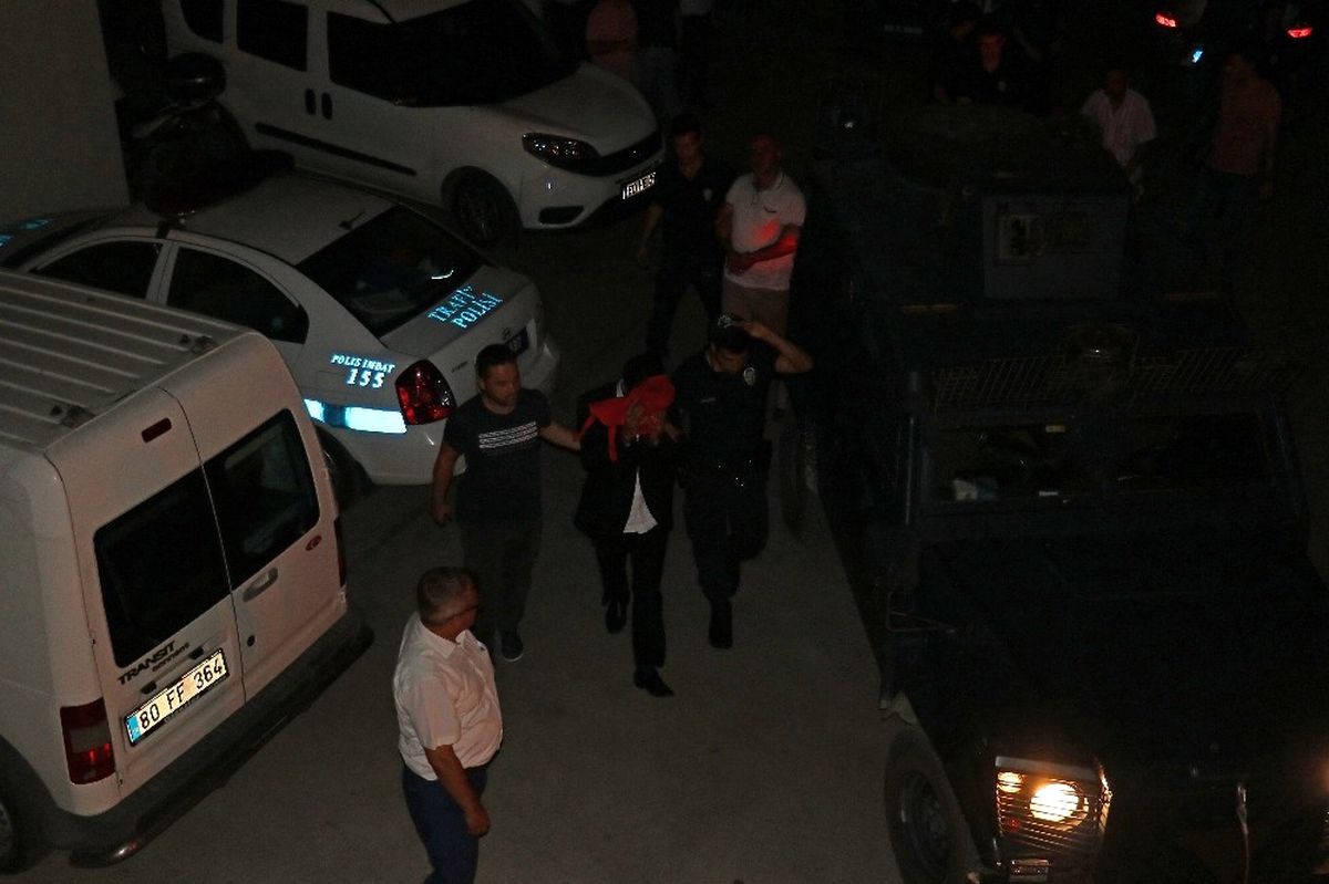 Osmaniye Belediye Başkanı\'nın Yakın Korumasına Yapılan Silahlı Saldırının Failleri Yakalandı