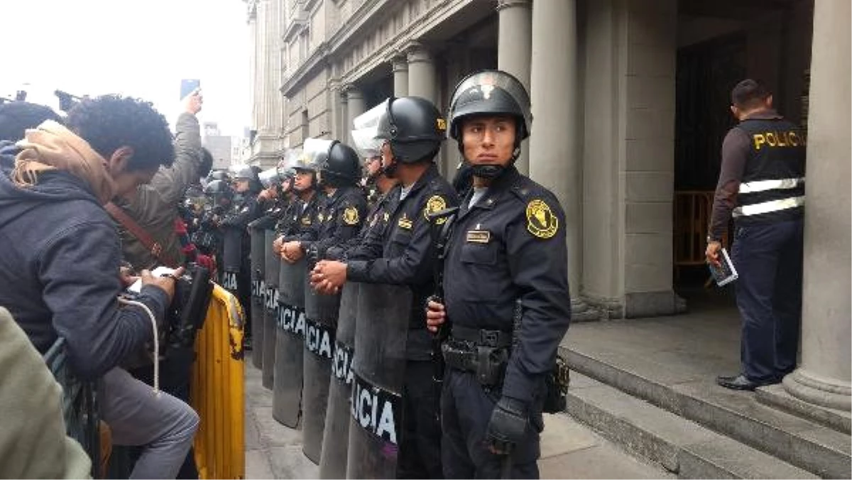 Peru Eski Devlet Başkanı Humala Tutuklandı