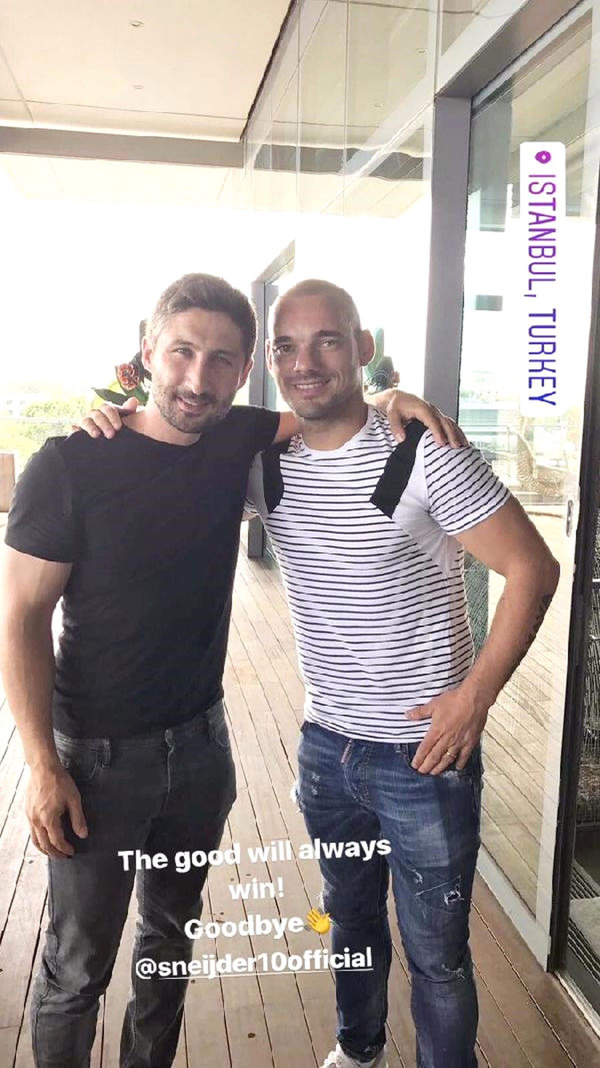 Sabri\'den Sneijder\'e Uğurlama