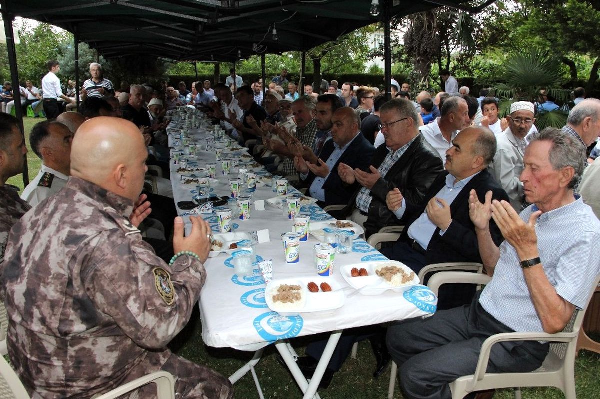 Şehit Emniyet Müdürü Baba Evinde Mevlitle Anıldı