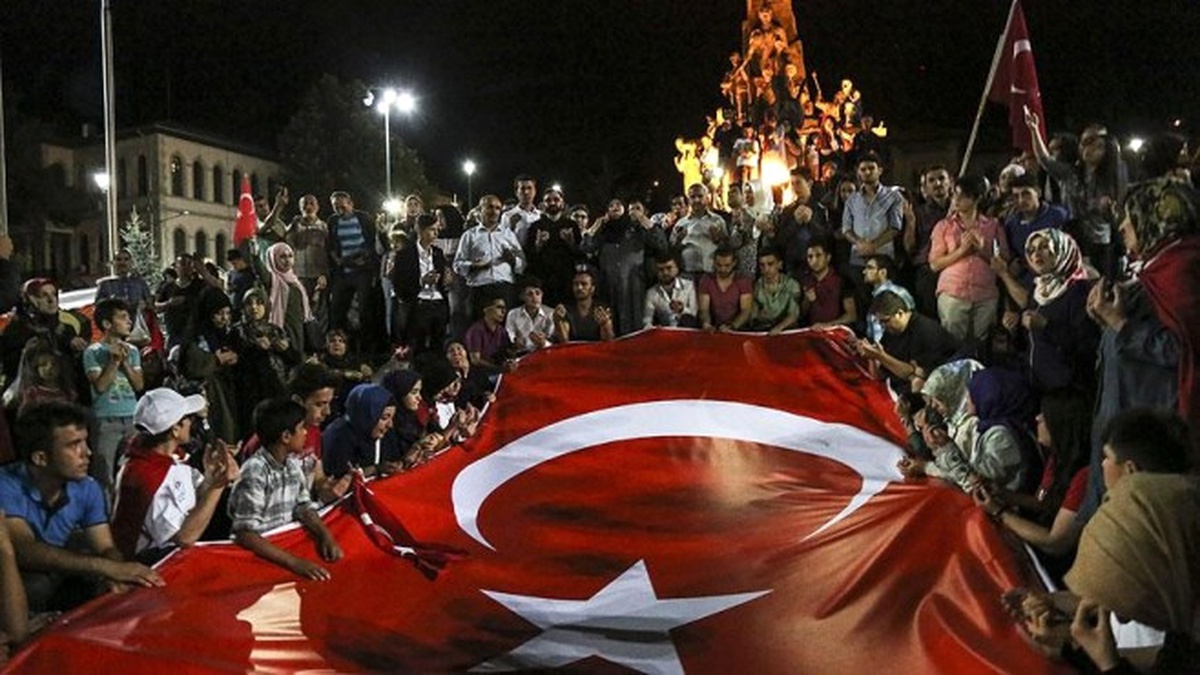 Spor Camiasından 15 Temmuz Mesajları