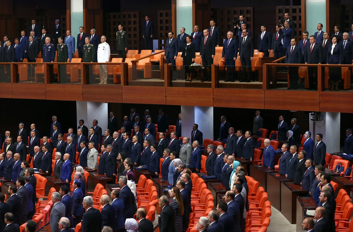 Gece Oturumundan Protokol Konuşmaları Çıkarıldı, CHP Karar Değiştirdi