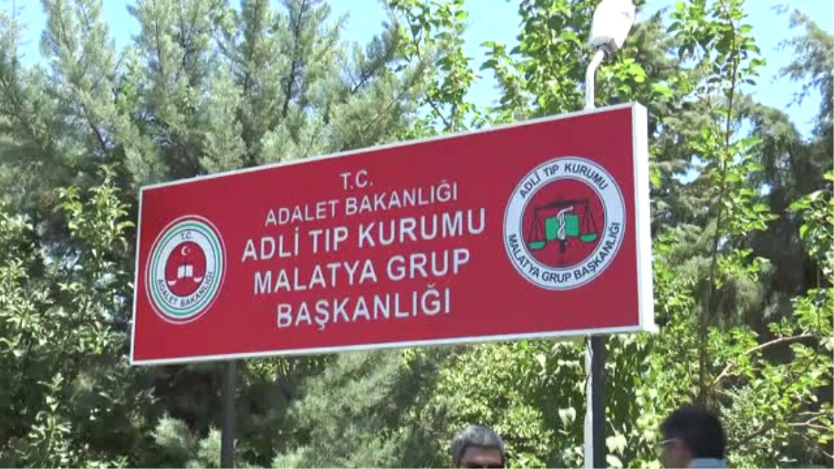 Tunceli\'de PKK\'lıların Kaçırdığı Öğretmeninin Cenazesi Gümüşhane\'ye Gönderildi