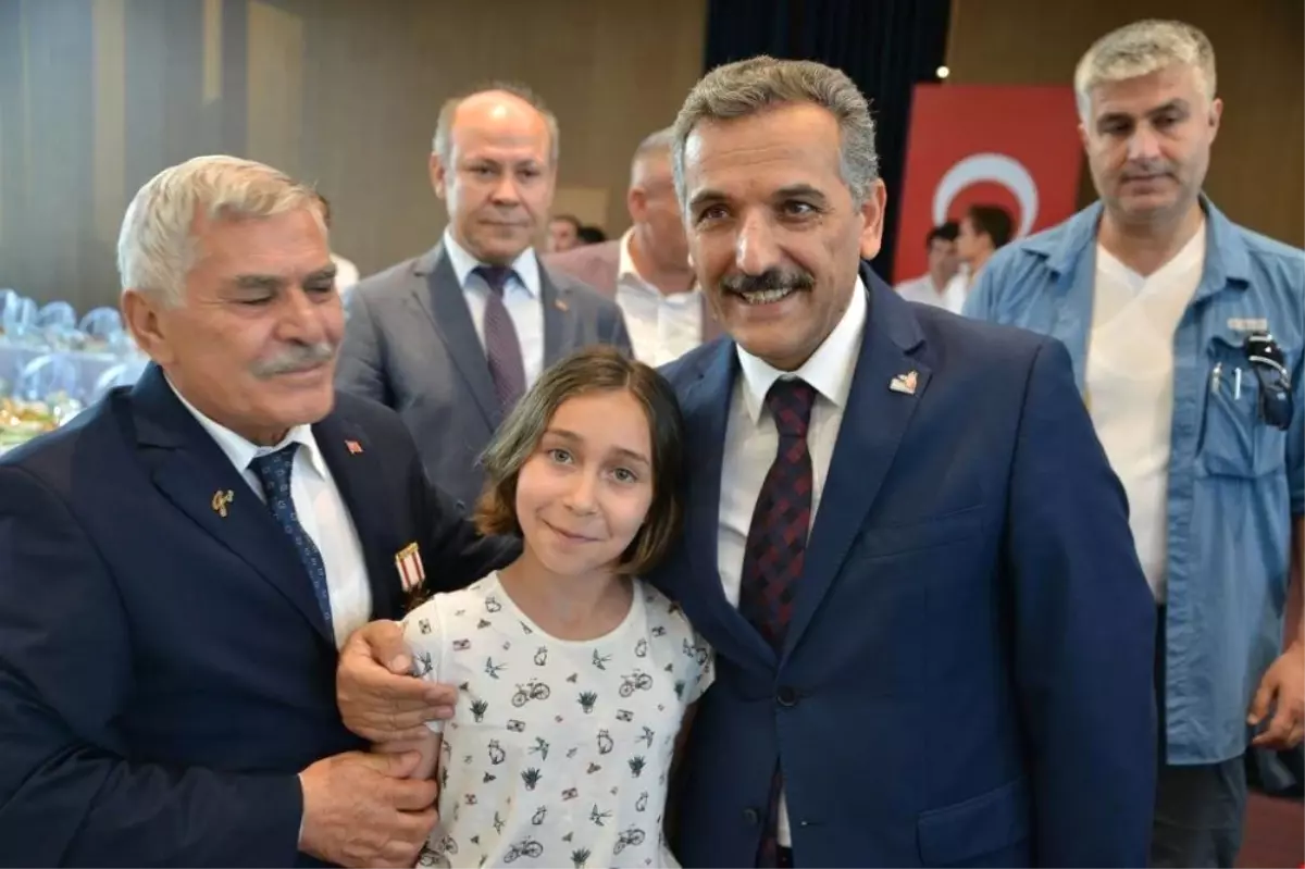 Vali Kaymak: "Birlik ve Beraberlik İçinde Olduğumuz Sürece Oyunları Boşa Çıkacaktır"