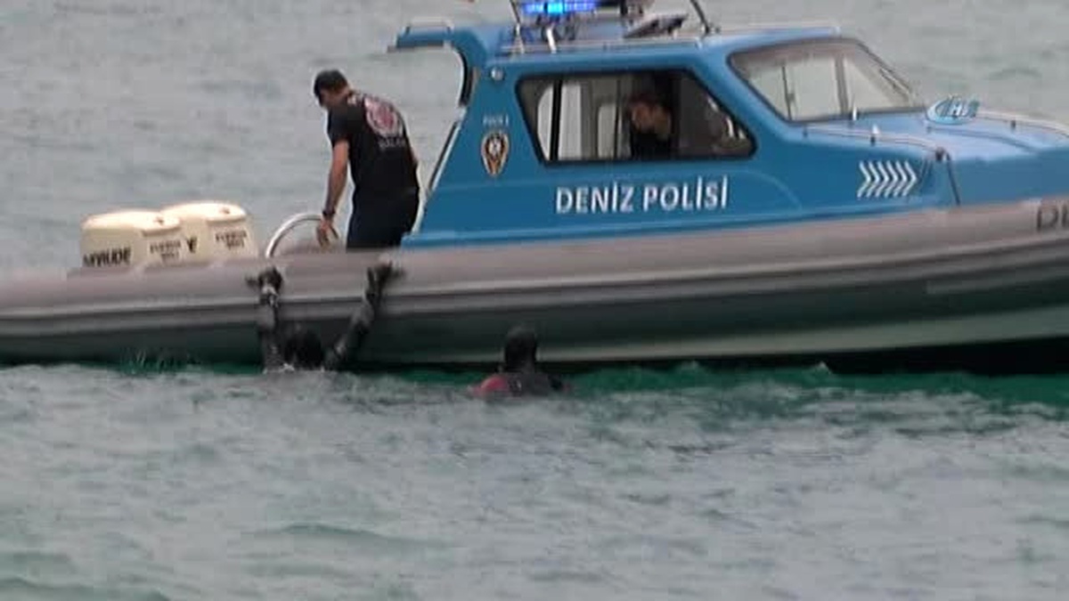 17 Yaşındaki Gencin Boğaz Sularında Kaybolması (2)