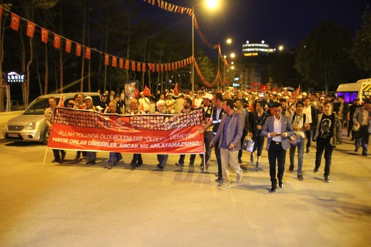 Bayburt\'ta 15 Temmuz Yürüyüşü