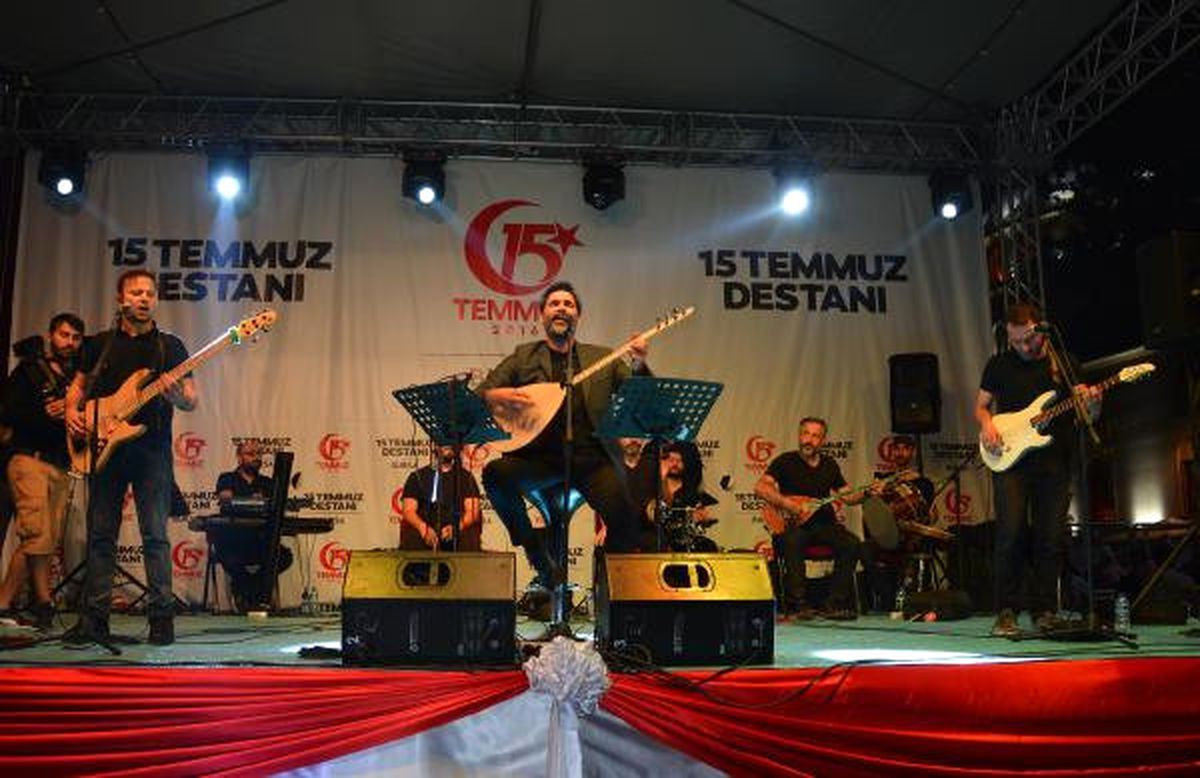 Bursa\'da 15 Temmuz Şehitleri Törenle Anıldı (2)