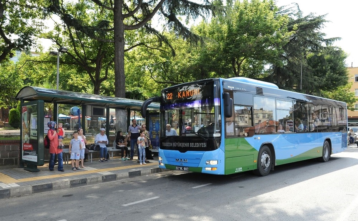 Büyükşehir Belediyesi Milli Birlik Nöbetleri İçin Seferber Oldu
