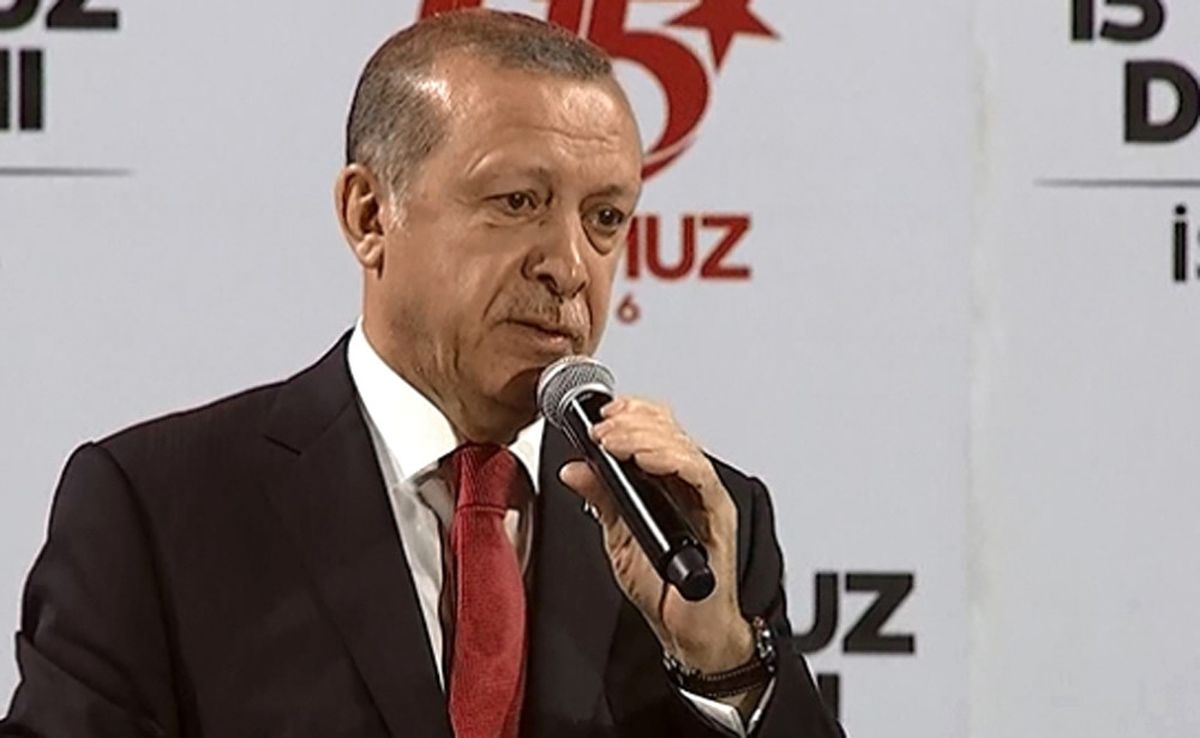 Erdoğan\'dan, Cep Telefonlarına Sesli 15 Temmuz Mesajı