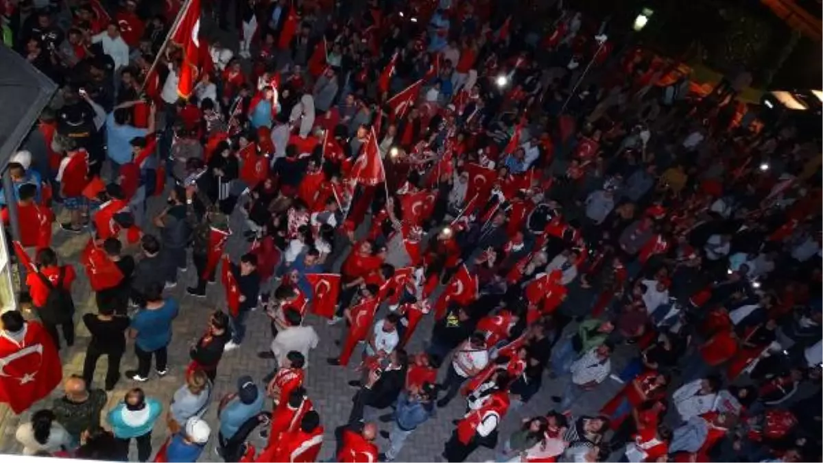 Essen\'de15 Temmuz Şehitleri Anma Etkinliği Düzenlendi