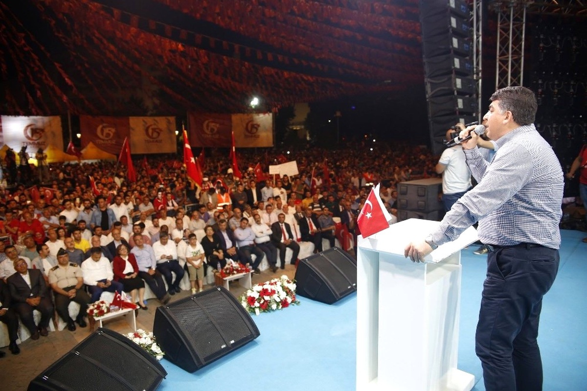 Fadıloğlu, Demokrasiye Sahip Çıkanlara Teşekkür Etti