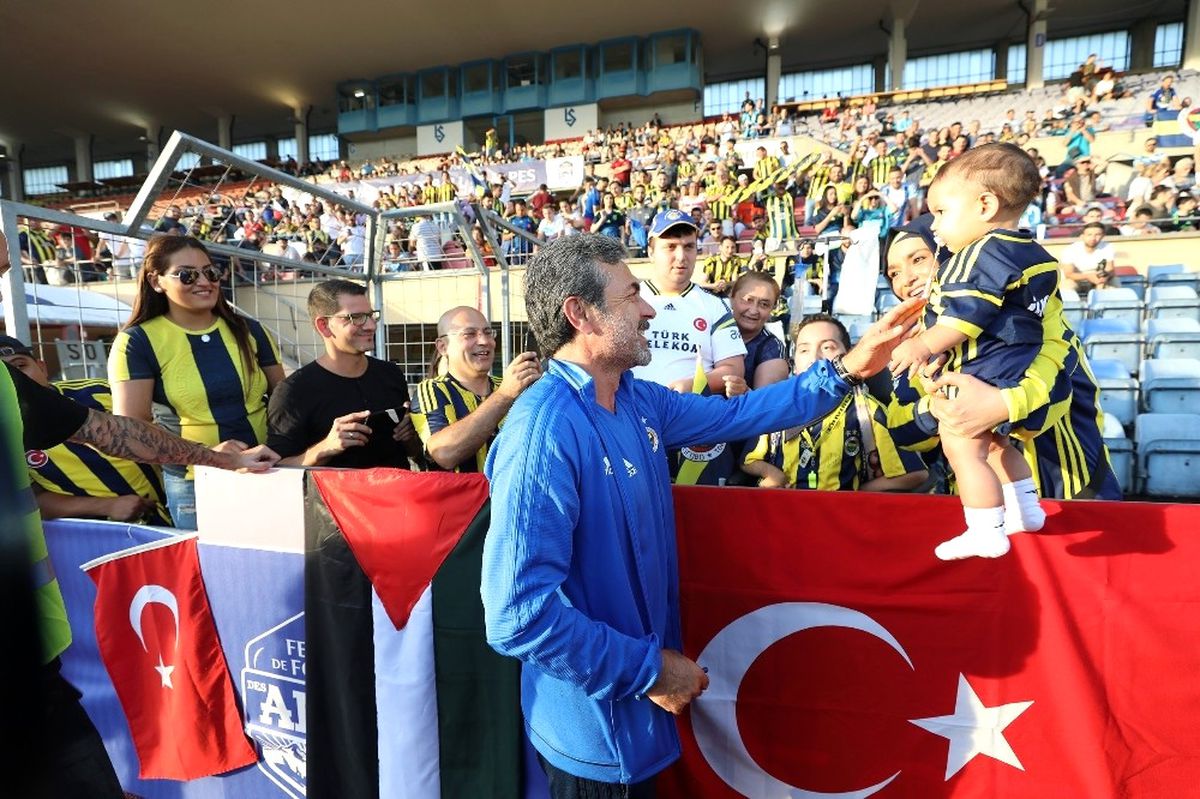 Fenerbahçe Hazırlık Maçında Olympique Marseille\'ya 1-0 Mağlup Oldu
