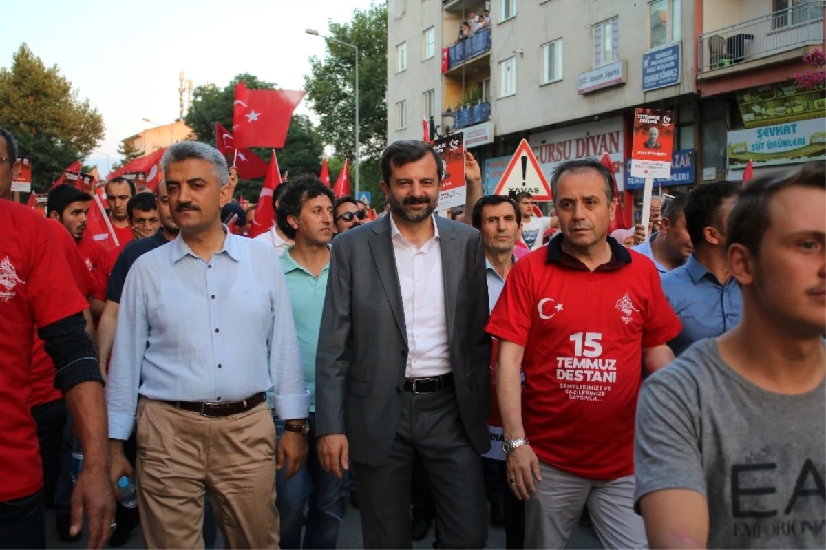 Gürsu\'da 15 Temmuz Demokrasi ve Milli Birlik Günü Coşkusu