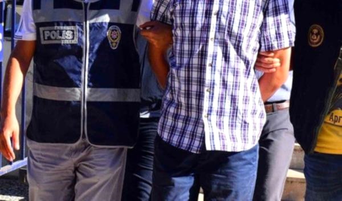 Hırsızlık İçin Küçük Çocuğu Kullanan Zanlı Yakalandı
