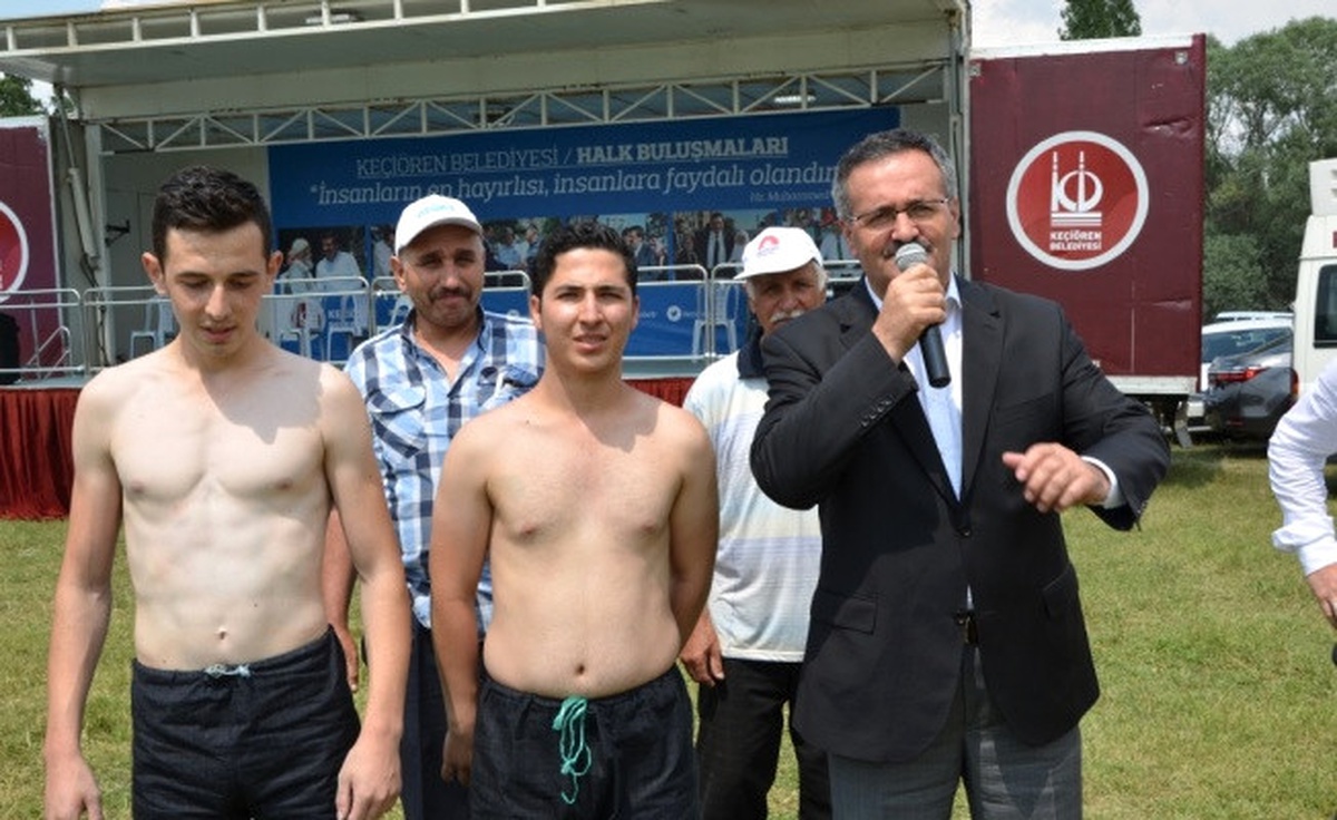 Kızılcahamam\'da Güreş Festivali Düzenlendi