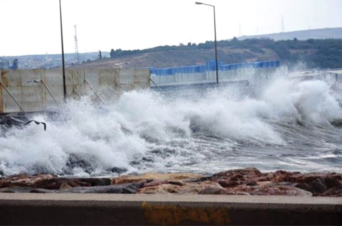 Meteoroloji\'den Batı Karadeniz İçin Fırtına Uyarısı