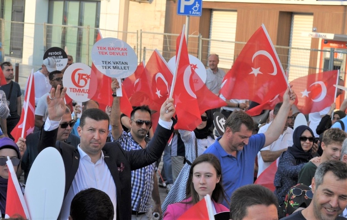 Müsiad, Tam Kadro \'Demokrasi Nöbeti\'nde
