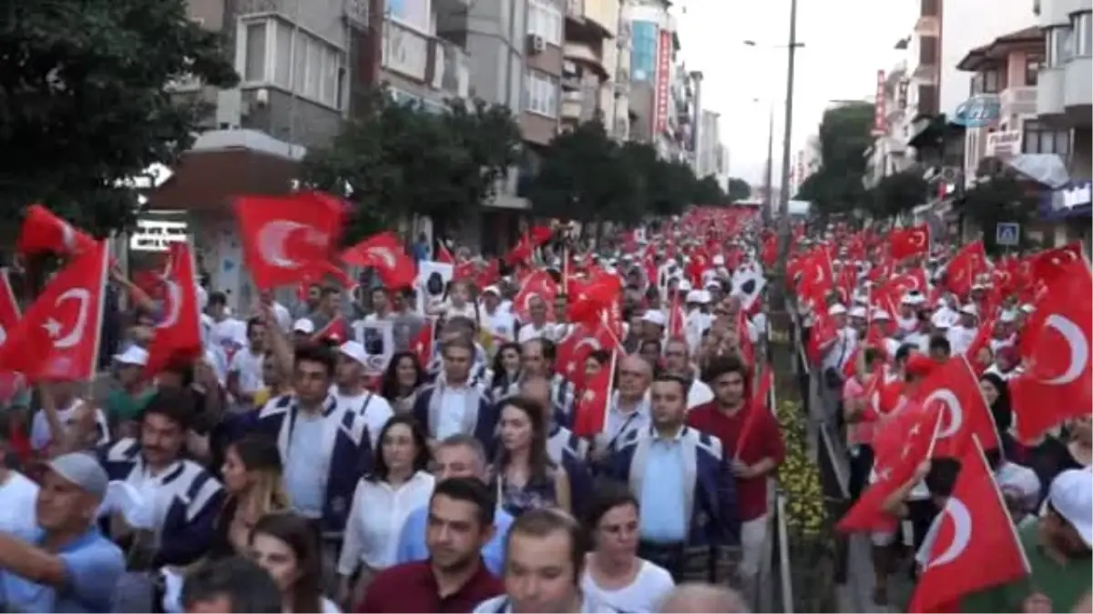 Şehit Babası: "Oğlumun Silahı Cebimde Erkeklerse Bir Daha Denesinler"