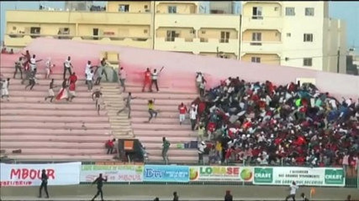 Senegal\'de Maçta İzdiham: 8 Ölü