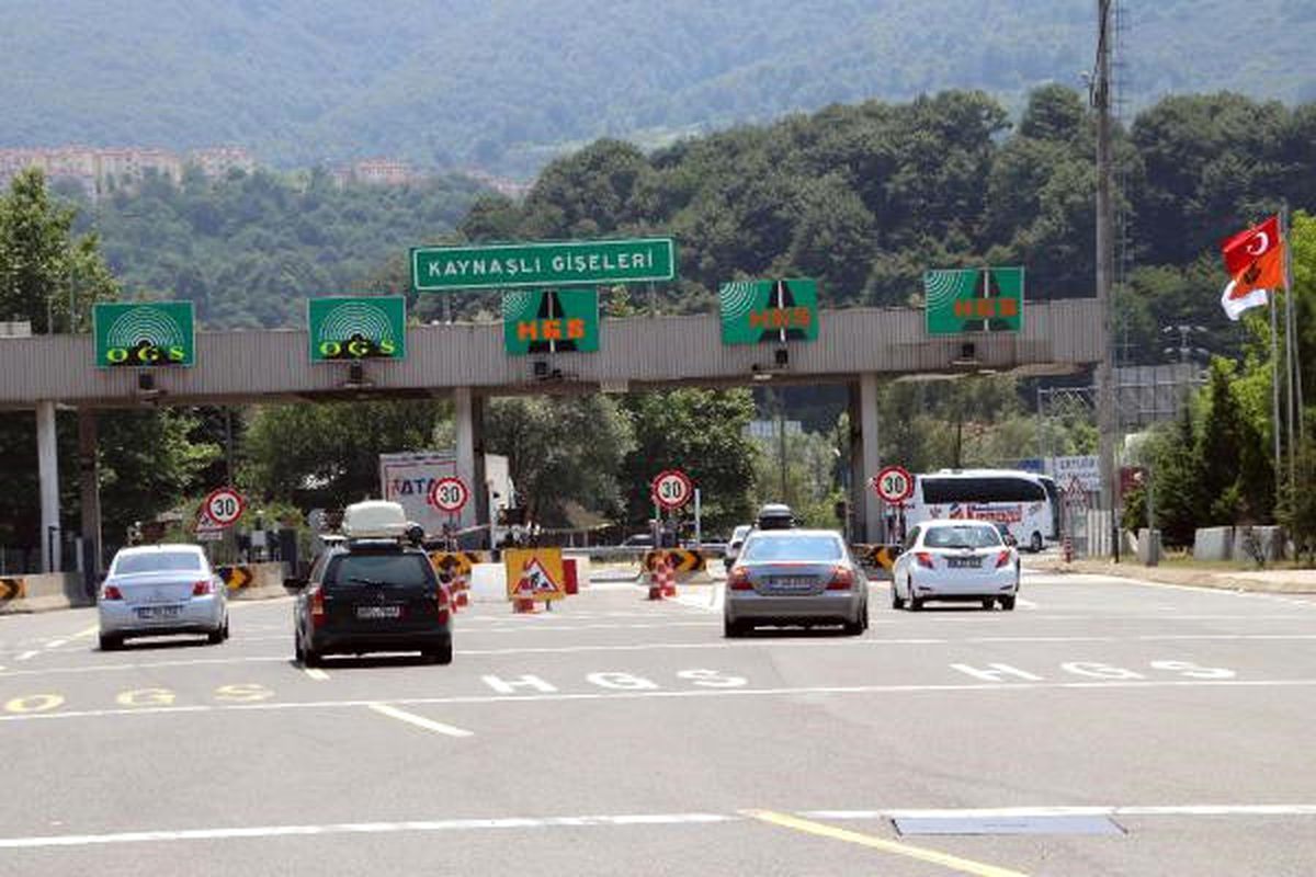 Tem\'in Bolu Dağı Tüneli Ankara Yönü Ulaşıma Açıldı