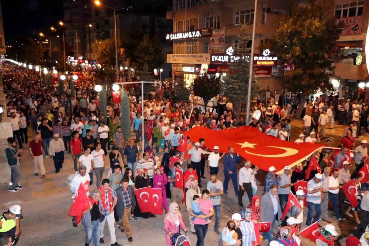 Yozgat\'ta Demokrasi Nöbeti Başladı