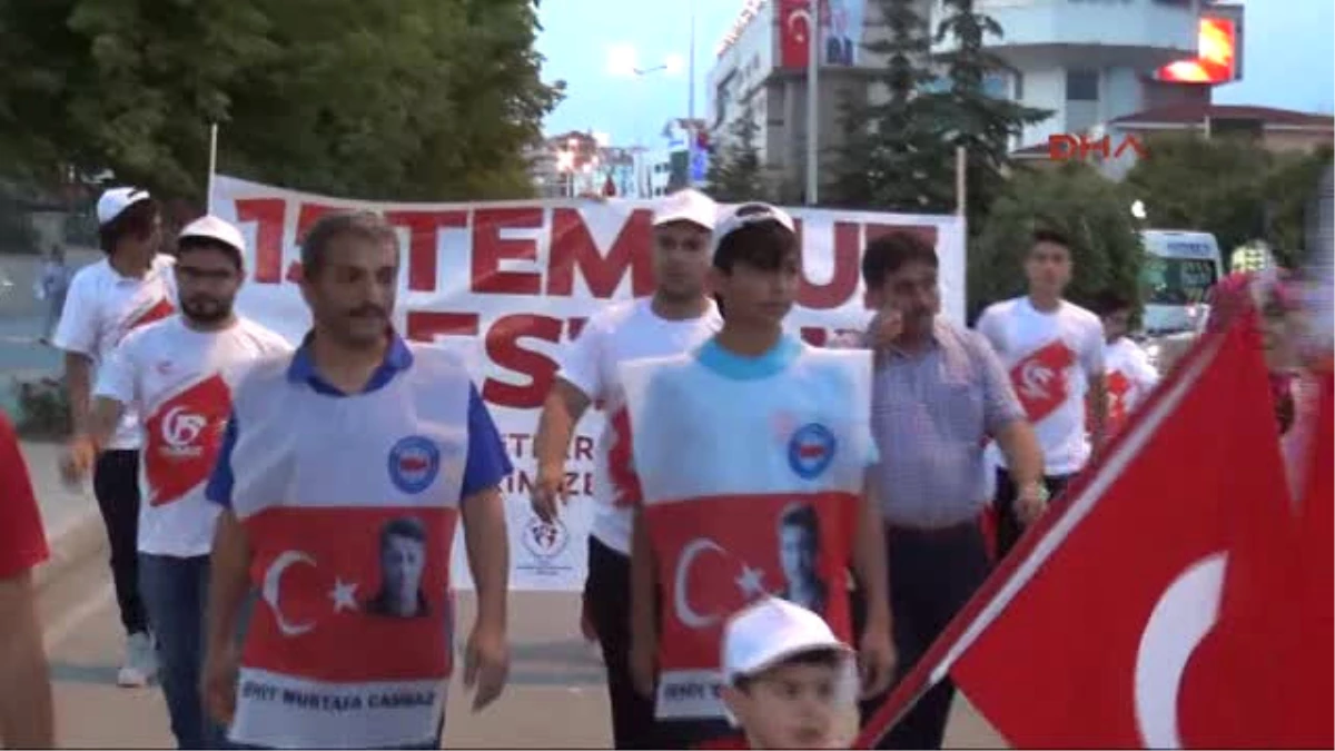 Yozgat\'ta Demokrasi Nöbeti Mehter Eşliğinde Yürüyüşle Başladı