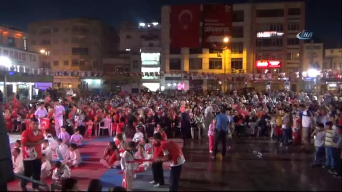 15 Temmuz Demokrasi ve Milli Birlik Günü Etkinliği Sürüyor