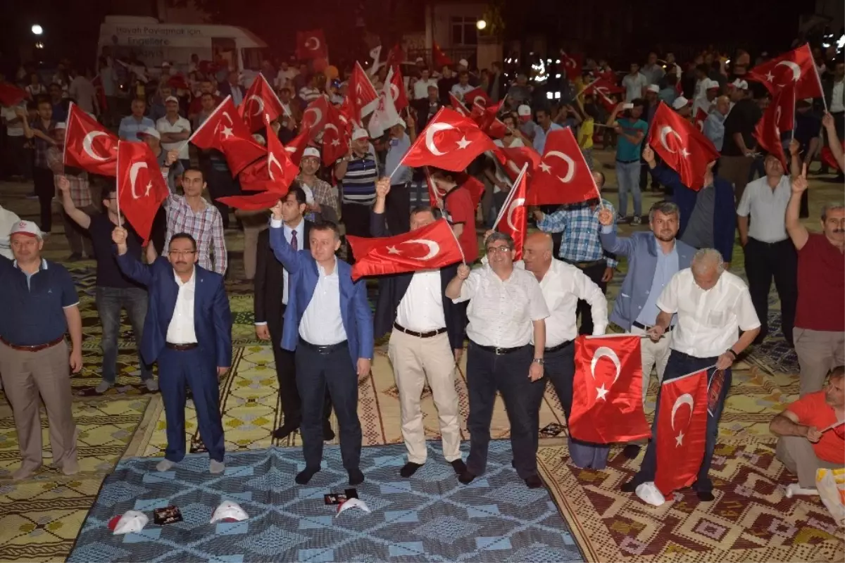 15 Temmuz Demokrasi ve Milli Birlik Günü Nöbeti