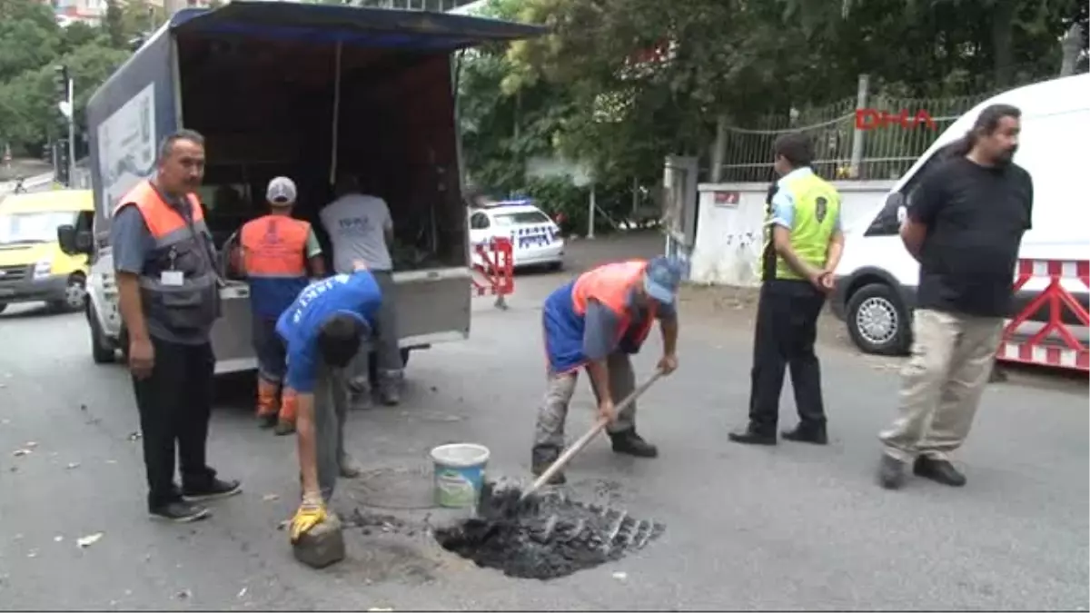 Beşiktaş Saray Caddesi\'nde Bomba Uzmanı Incelemesini Tamamladı