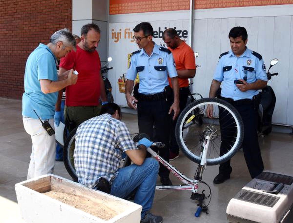 Çaldığı Bisikletin Yerine Eskisini Bıraktı
