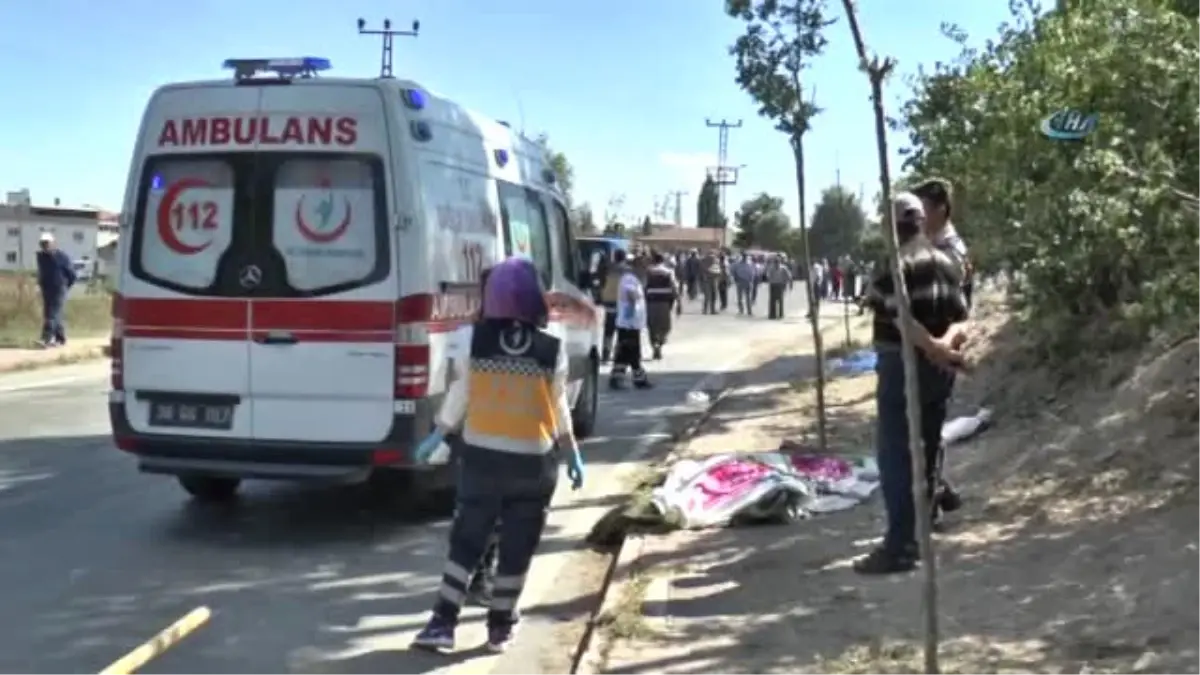 Ehliyetsiz Sürücü Akrabasını Ezdi, Yakınları Sinir Krizi Geçirdi