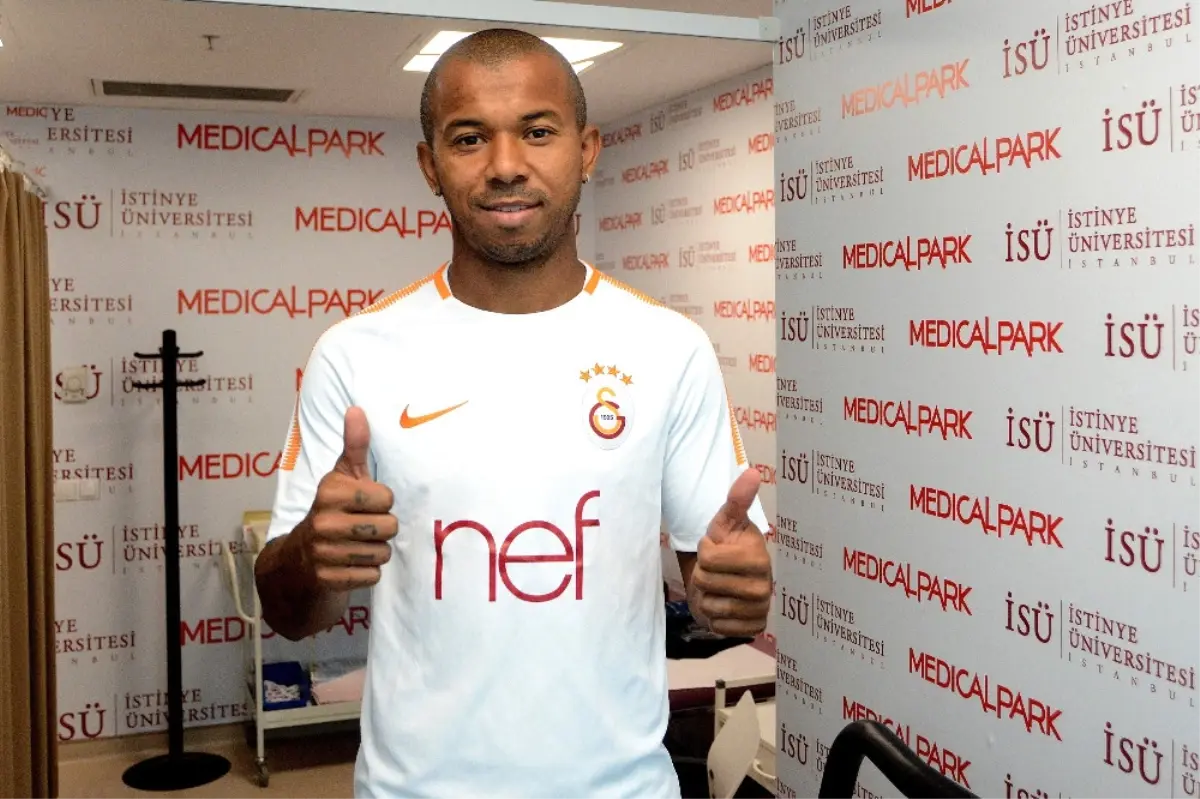 Galatasaray\'ın Yeni Transferi Sağlık Kontrolünden Geçti