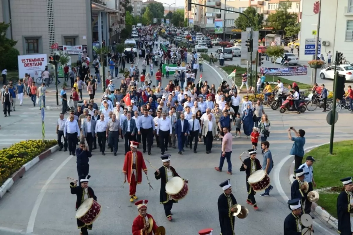 İnegöl\'de Kültür Sanat Festivali Coşkusu