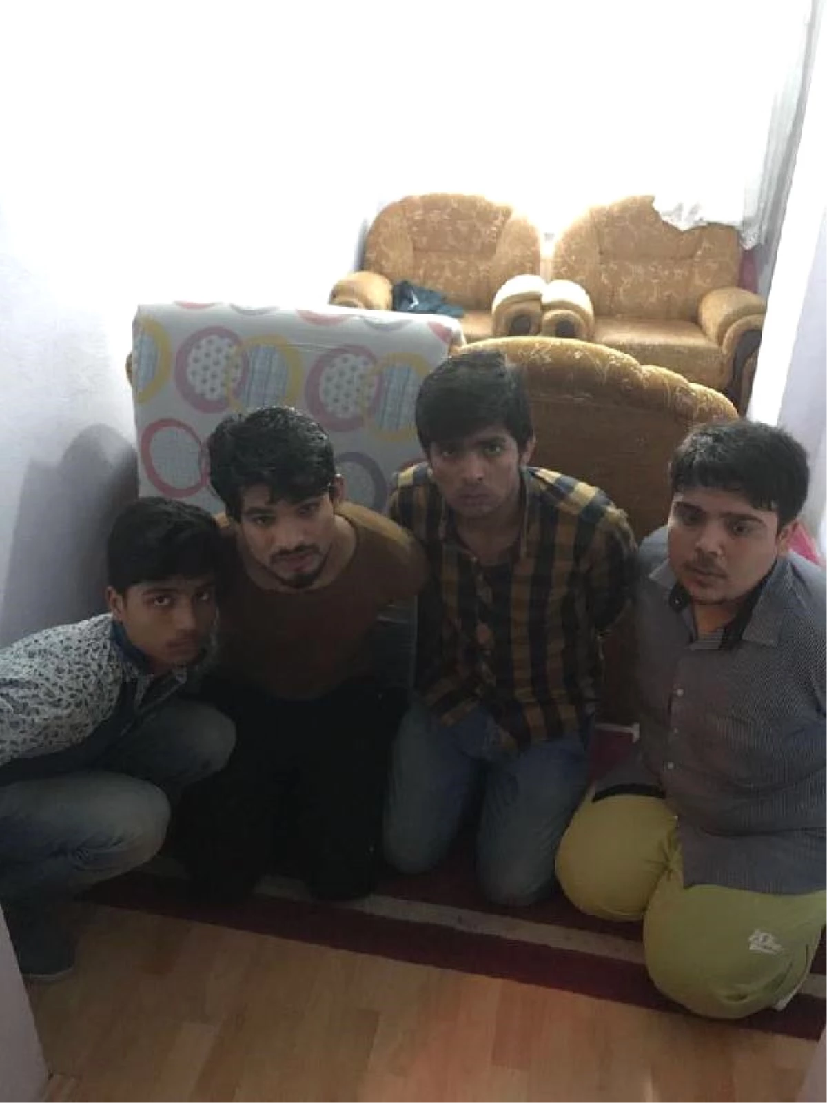 İstanbul\'da Kaçırılan 4 Genç Kurtarıldı