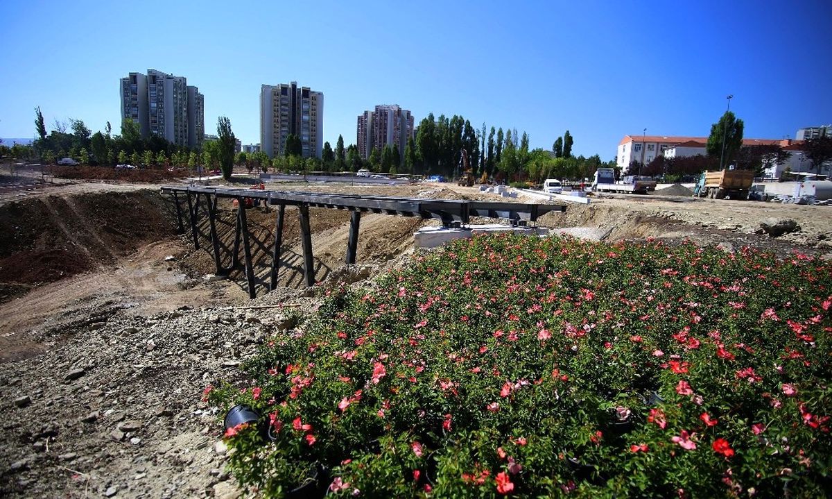 Lozanpark\'ta Çalışmalar Devam Ediyor