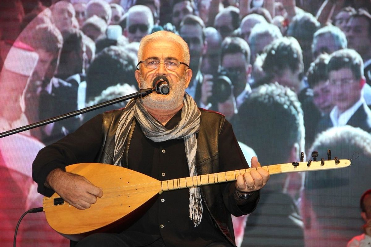 Nevşehir\'de Esat Kabaktepe Kahramanlık Türküleri Seslendirdi