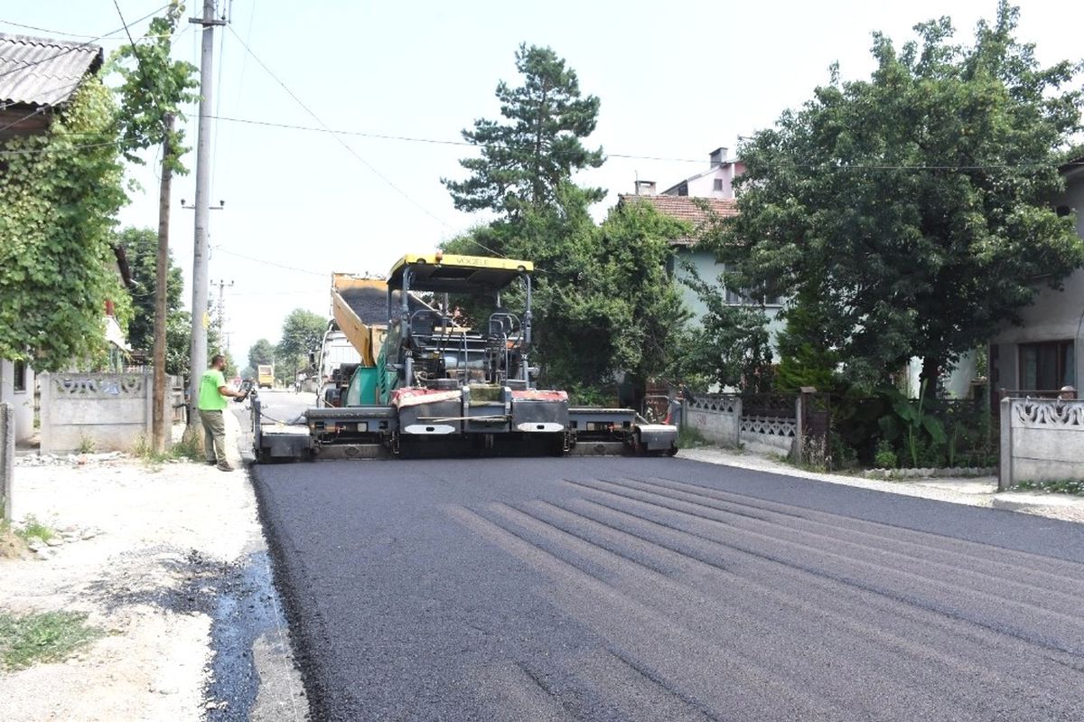 Şimdiden 90 Bin Ton Asfalt Döküldü