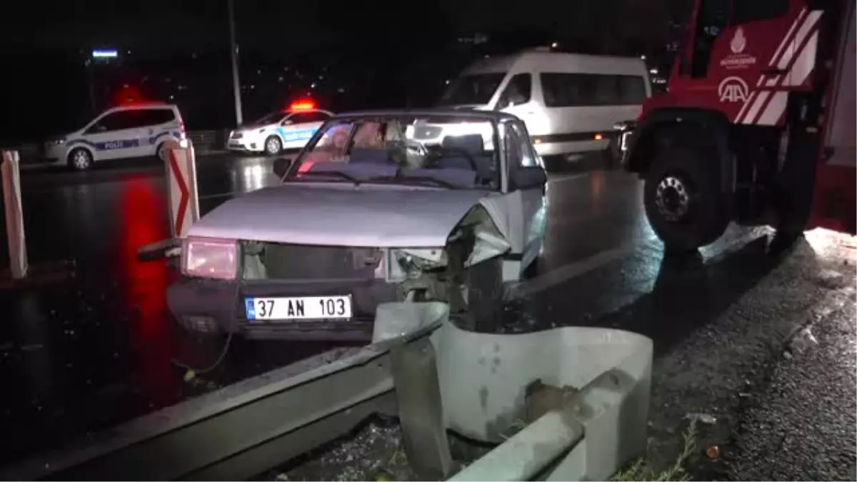 15 Temmuz Şehitler Köprüsü\'nde Trafik Kazası: 2 Yaralı