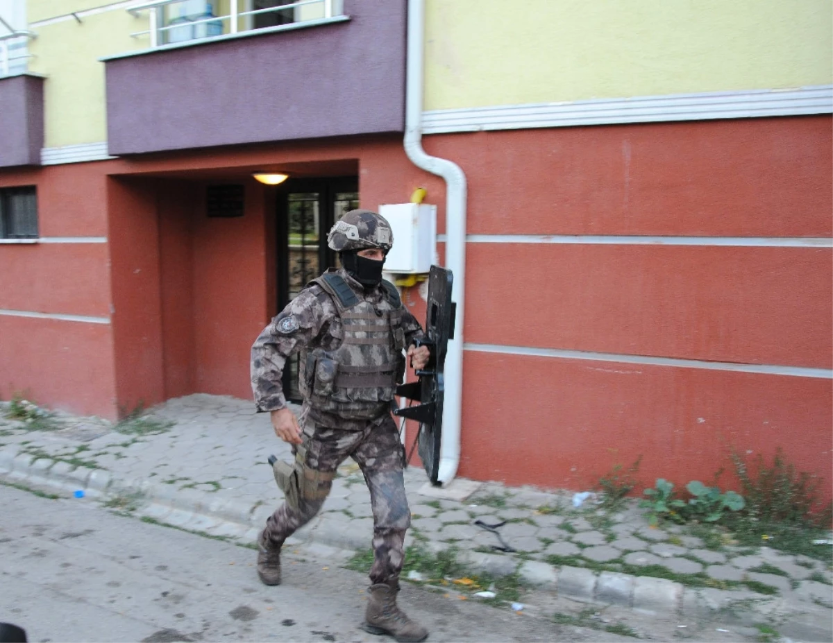 Eskişehir\'de Dev Uyuşturucu Operasyonu: 43 Gözaltı